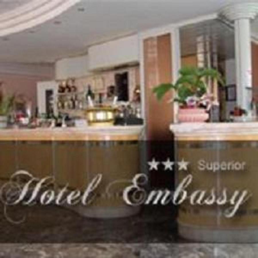 Hotel Embassy Cesenatico Exteriör bild